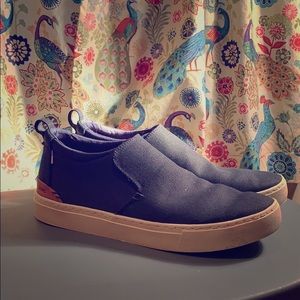Toms High Slip-On Sneakers